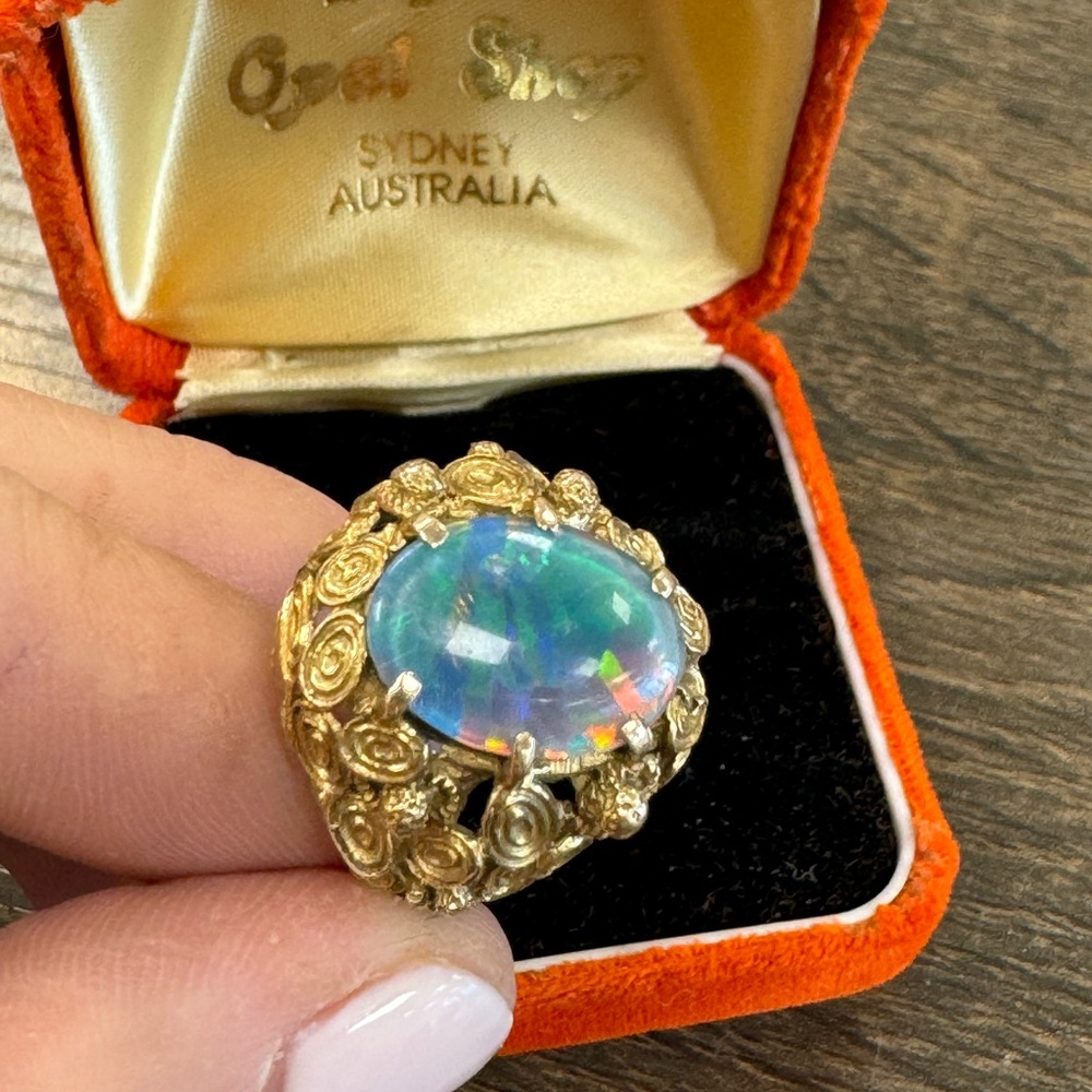 Gold Opal Ring - image 5
